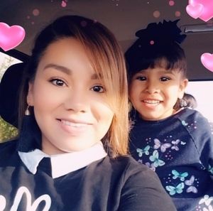 Meet your Posher, Lorena